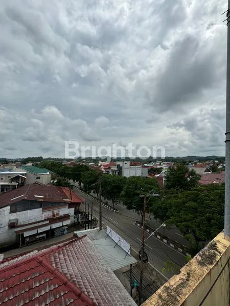 image DIJUAL RUKO 3 LANTAI LOKASI RAMAI  (2)