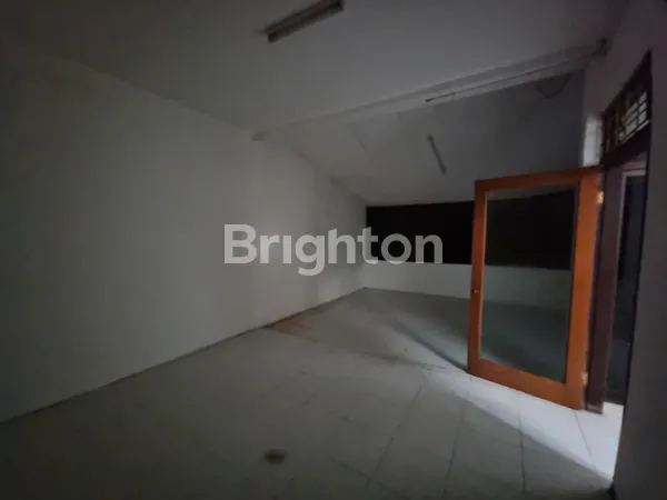 image RUKO 2 LANTAI RAYA DHARMAHUSADA COCOK BANK & OFFICE (4)