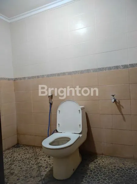 image RUMAH LUAS DAN NYAMAN 2 LANTAI DEKAT PAKUWON MALL (4)