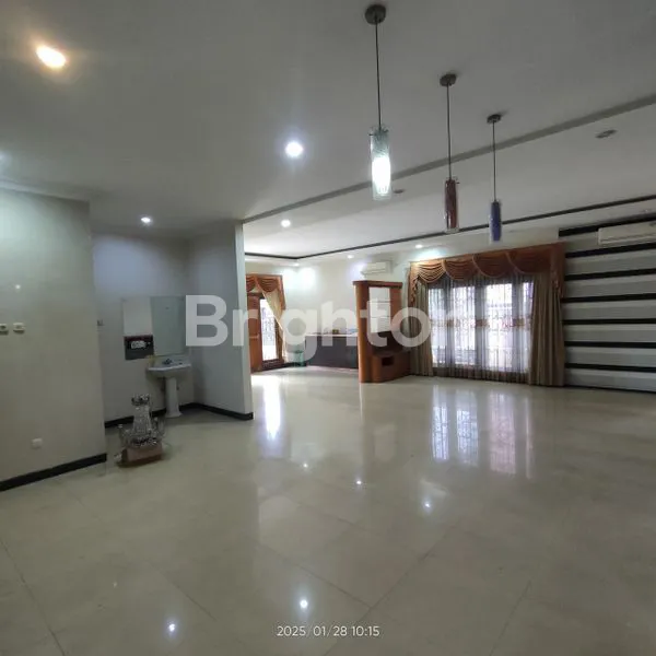 image JUAL CEPAT RUMAH DI HOOK DEKAT GREEN LAKE (5)