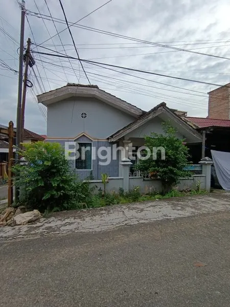 image RUMAH POSISI HOOK DIKONTRAKKAN (1)