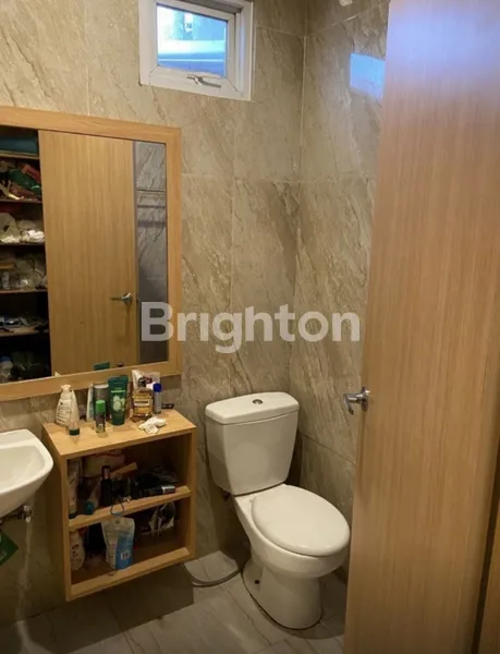 image RUMAH BOTANIA LAKE RESIDENCE SAWANGAN (6)