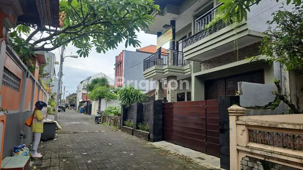 image RUMAH DI PADANG SAMBIAN AKSES JALAN MOBIL (1)