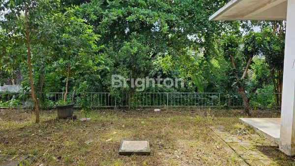 image 5BR MINIMALIS VILLA WITH AYUNG RIVERVIEW AND BIG ROOFTOP NEAR LIVING WORLD (5)