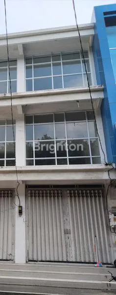 image RUKO 3 LANTAI KOTA PASURUAN JAWA TIMUR (1)