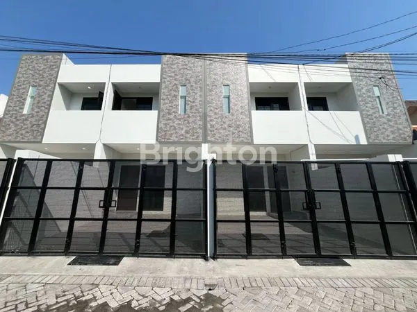 image RUMAH BARU 2 LANTAI DI SETRO KENJERAN  (1)