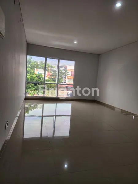 image RUKO SORENTO JUNCTION GADING SERPONG (6)