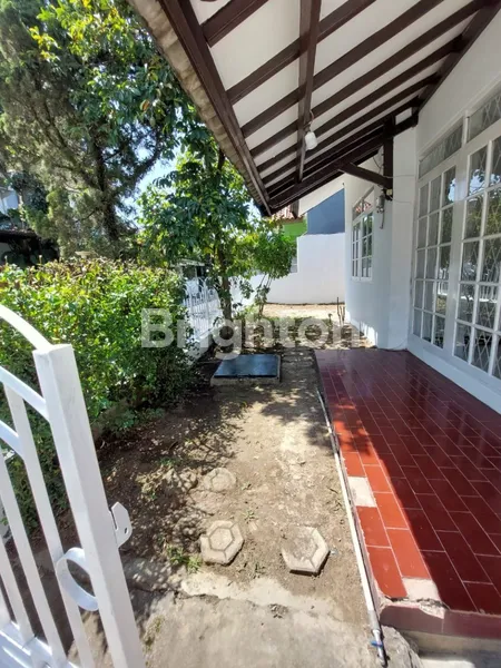 image RUMAH SIAP HUNI STRATEGIS DI ARCAMANIK BANDUNG (4)