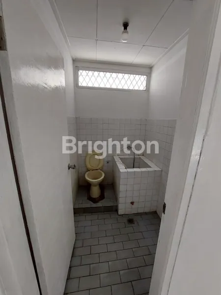 image RUMAH SIAP HUNI STRATEGIS DI ARCAMANIK BANDUNG (7)