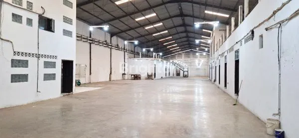 image GUDANG SIAP PAKAI KAWASAN INDUSTRI TERBOYO (3)