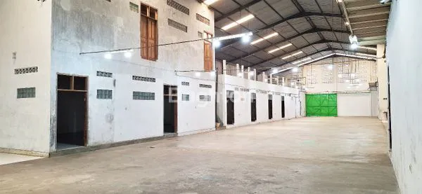 image GUDANG SIAP PAKAI KAWASAN INDUSTRI TERBOYO (7)