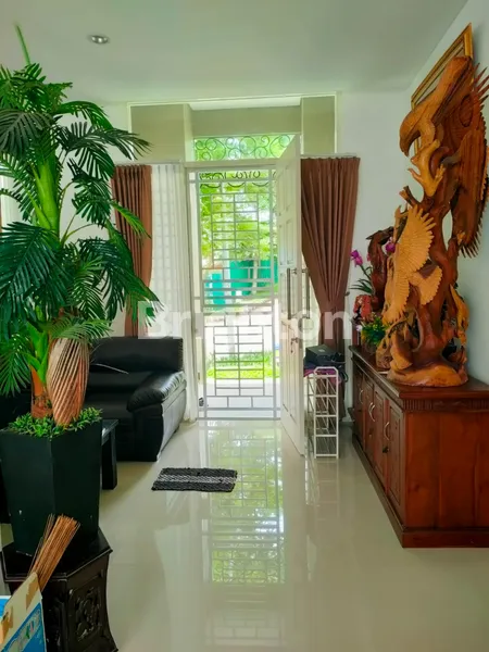 image RUMAH 2 LANTAI SIAP HUNI THE PEAK CITRAGARDEN MALANG (6)