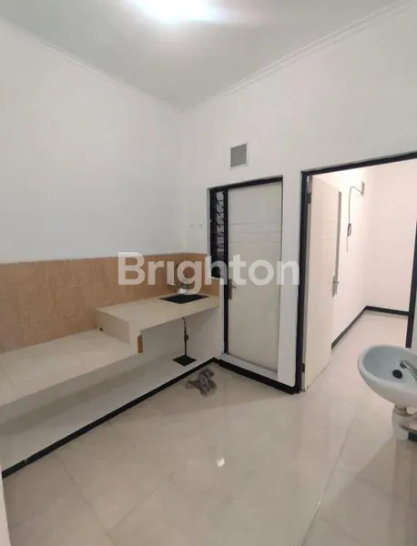 image RUMAH DEKAT PAKUWON CITY, ITS, KERTAJAYA, RAYA MERR (5)