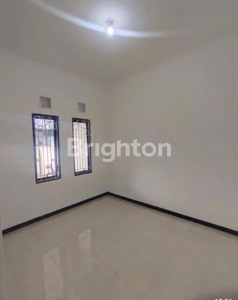 image RUMAH DEKAT PAKUWON CITY, ITS, KERTAJAYA, RAYA MERR (4)