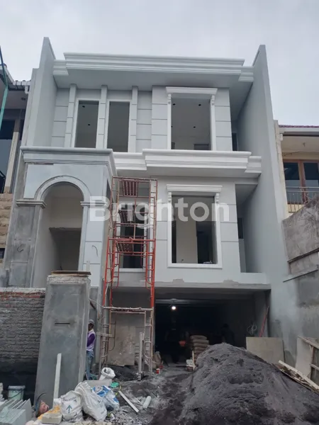 image GRAHA FAMILI AMERICAN MINIMALIS (1)