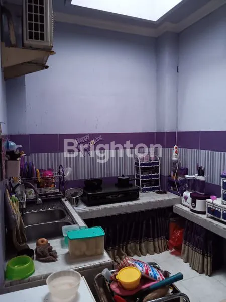 image RUMAH CANTIK DENGAN HALAMAN LUAS  (7)