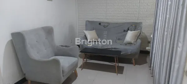 image RUMAH SIAP HUNI FULL FURNISHED PALM SPRING, JAMBANGAN (1)