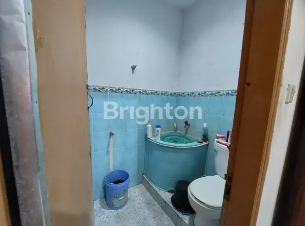 image RUMAH KAVLING UI BEJI DEPOK TANAH LUAS PERLU RENOVASI ATAP LEGALITAS LENGKAP (8)