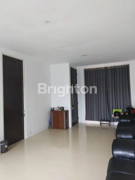 image STRATEGIS DEKAT FRESHMARKET CITRALAND (2)