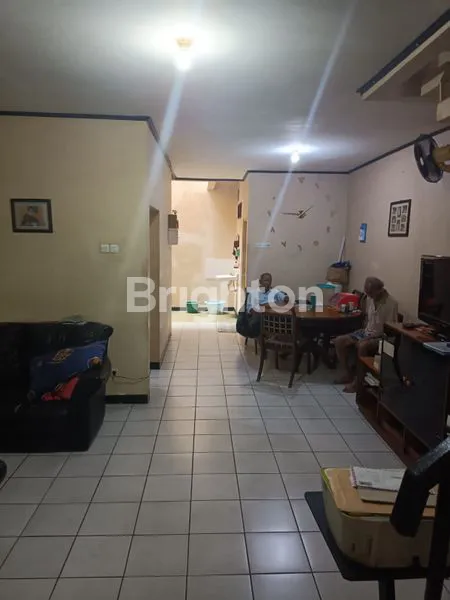 image RUMAH SIAP HUNI DI TANJUNG DUREN JAKARTA BARAT (3)