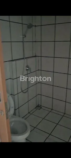 image DIJUAL APARTEMEN CITY SQUARE TIPE STUDIO LANTAI 22 DI MARGOREJO SURABAYA, DEKAT PLASA MARINA DAN RSI JEMURSARI, LUAS 27 M² COCOK UNTUK INVESTASI PROPERTI, SHMSRS, SIAP HUNI, HARGA NEGO SAMPAI JADI!\N (3)