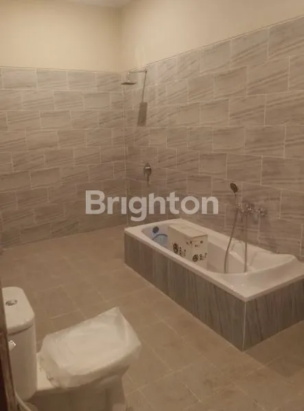 image NEW BRAND VILLA 3 BEDROOM CHEAP IN PADONAN CANGGU (4)