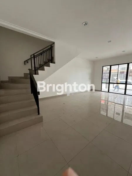 image RUMAH PIK2 8X12,5 LUAS 100M (4)