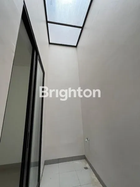 image RUMAH PIK2 8X12,5 LUAS 100M (8)