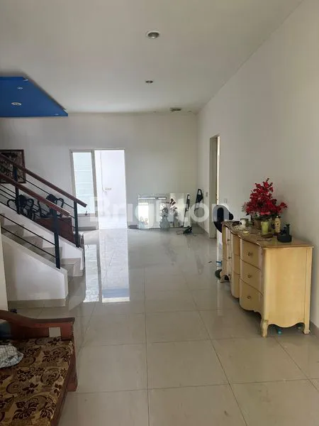 image RUMAH HOOK RAPI SIAP HUNI DI CLUSTER RUBY PONDOK HIJAU GOLF GADING SERPONG (2)