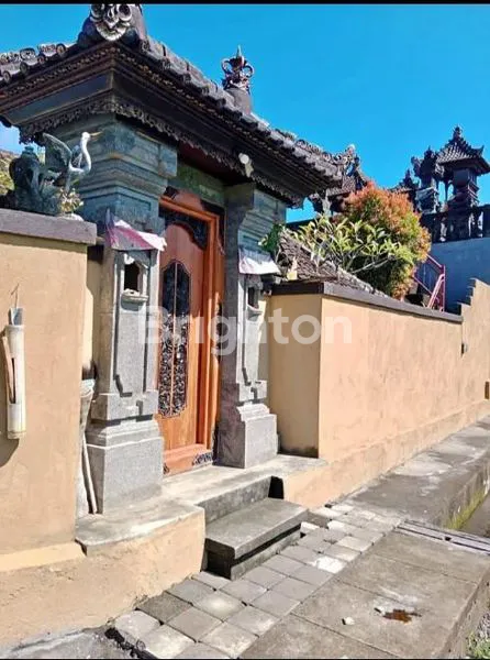 RUMAH CANTIK GIANYAR