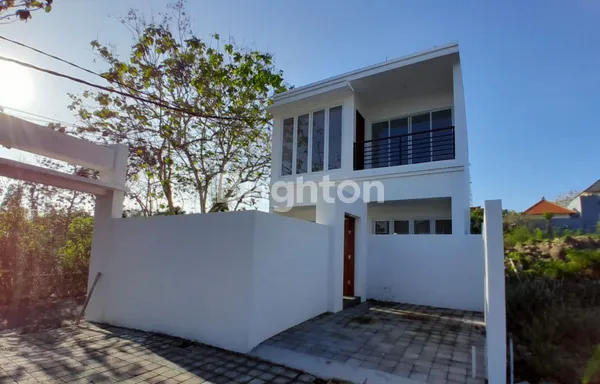 image RUMAH DENGAN KOLAM RENANG AREA KUTA SELATAN DEKAT PANTAI PANDAWA, GWK BALI (1)