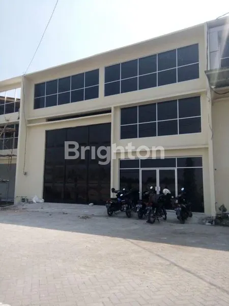 image GUDANG DI PURI MOJOKERTO (1)