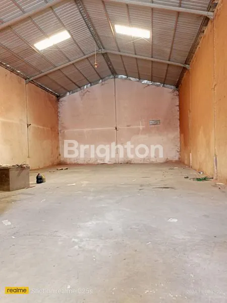 image DISEWAKAN GUDANG TRITAN JEMUNDO (1)