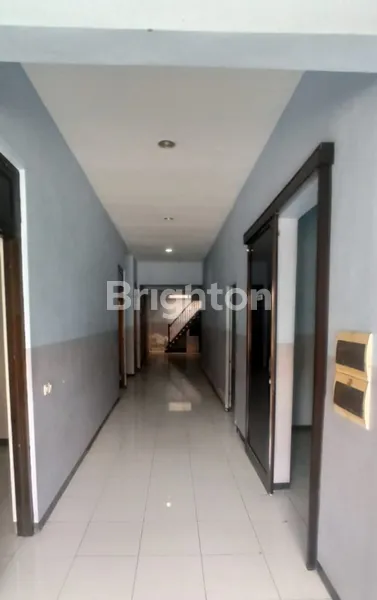 image RUMAH KOST, NIRWANA EKSEKUTIF, ROW 3 MOBIL, BANGUNAN 1,5 LT (2)