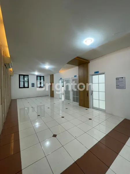 RUKO 1 LANTAI STRATEGIS KAWASAN ELITE ARTERI PONDOK INDAH JAKARTA SELATAN