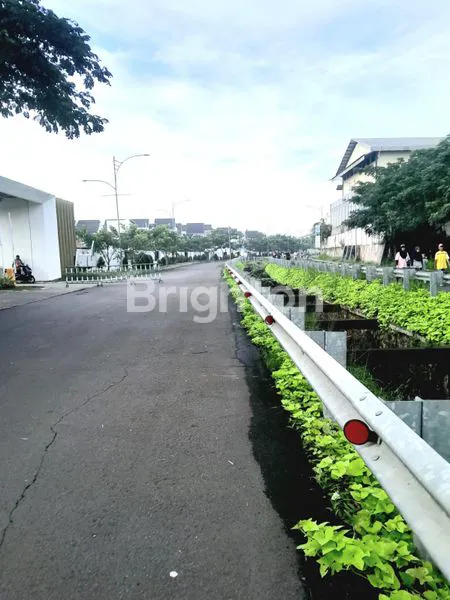 image RUMAH BAGUS MODERN NYAMAN JAUH DARI KEBISINGAN DI BEKASI (8)