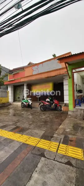 RUMAH & TEMPAT USAHA LOKASI STRATEGIS