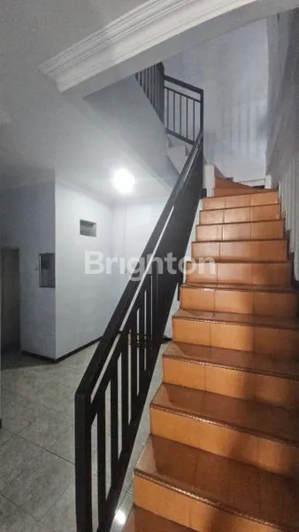 image RUKO CITRA SENTOSA MANDIRI SEMI FURNISH  (3)