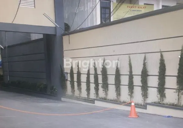 image MOZART SPA & KARAOKE DAN GOR SSC SOEKARNO HATTA MAINROAD (3)