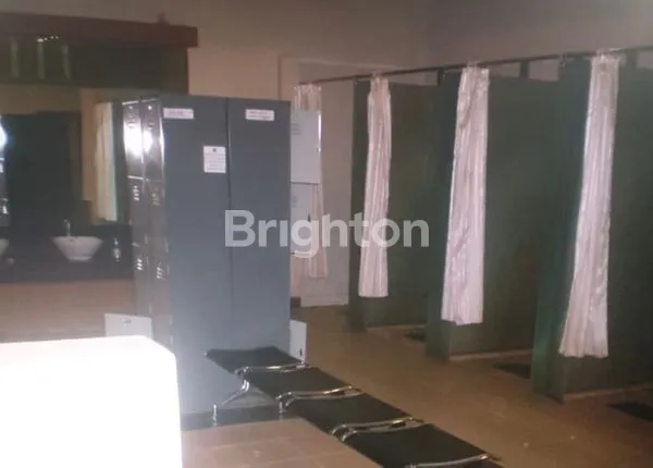 image MOZART SPA & KARAOKE DAN GOR SSC SOEKARNO HATTA MAINROAD (4)