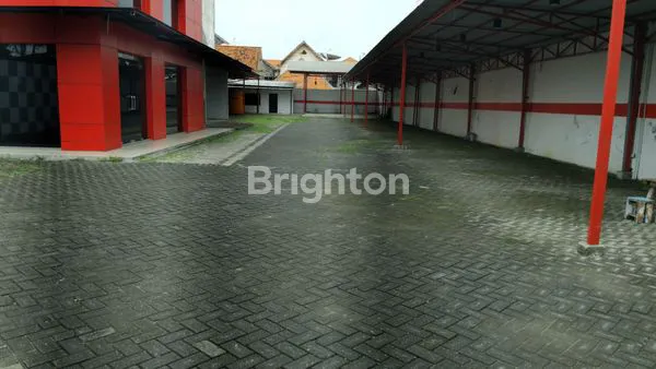 ARJUNA PUSAT KOTA KOMERSIAL BOULEVARD