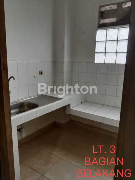 image RUKO 7CS HADAP JALAN DI GADING SERPONG (8)