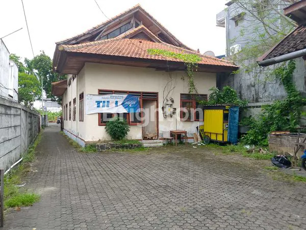 image TANAH + BANGUNAN DI JALAN RAYA KUTA (5)