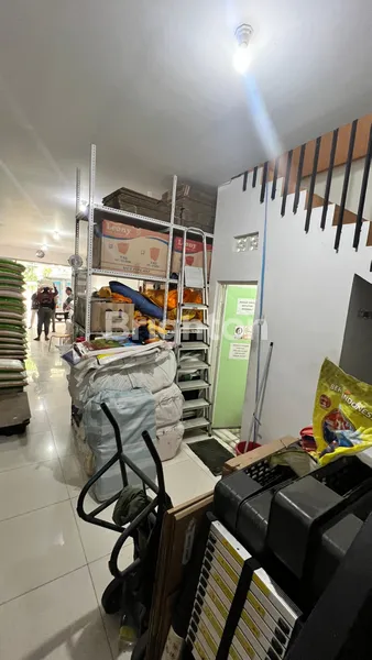 image * DIJUAL RUKO JL. RAYA MADE 183C, SURABAYA BARAT LOKASI CIAMIKKK SELANGKAH DARI JLLB ( HANYA 200MTR ) & CITRALAND  (2)