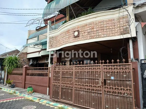 image RUMAH 2 LANTAI DI LINGKUNGAN NYAMAN DAN DEKAT KOTA GRAHA KUNCARA (1)