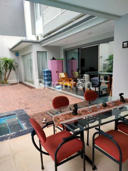 image RUMAH KEBUN JERUK VILLA ARTERI JAKARTA BARAT (6)