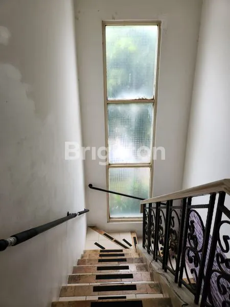 image RUMAH DI CLUSTER BERYL PONDOK HIJAU GOLF (7)