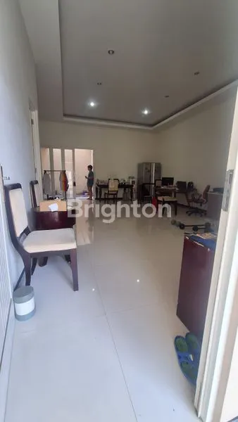 image RUMAH DI SURABAYA TIMUR SUTOREJO INDAH  (8)