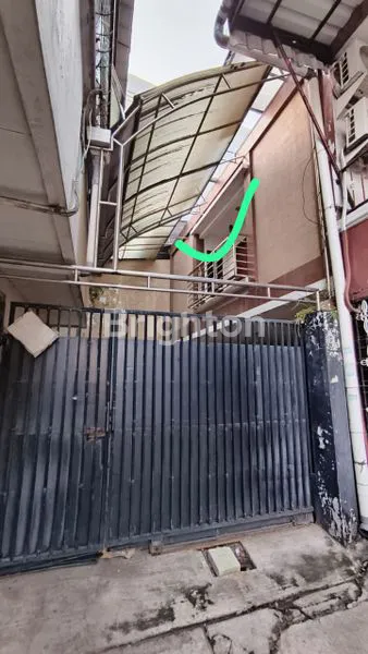 Gambar Property DIJUAL RUMAH ANGKE BUTUH RENOVASI