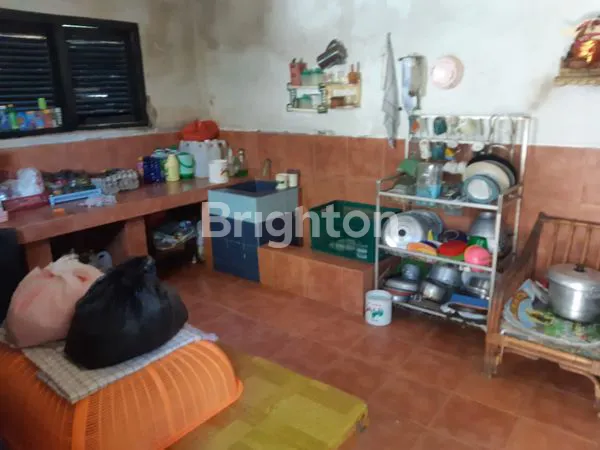 image RUMAH BALI DI JALAN PULAU MALUKU (5)